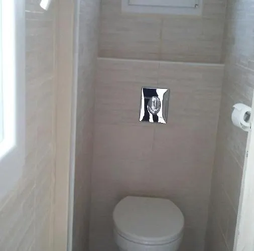 Tchanque بيت خشبي *