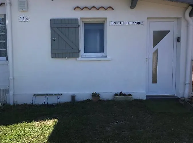 Tchanque بيت خشبي *